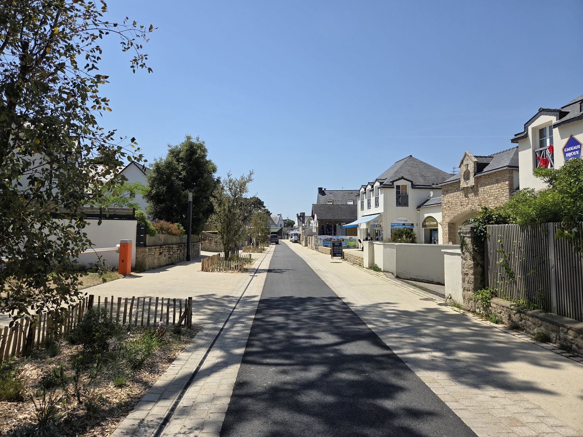Avenue Miln et allée du Parc