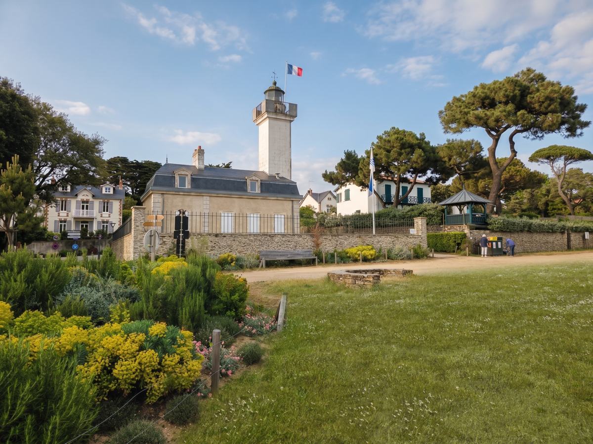 Devant du phare projet