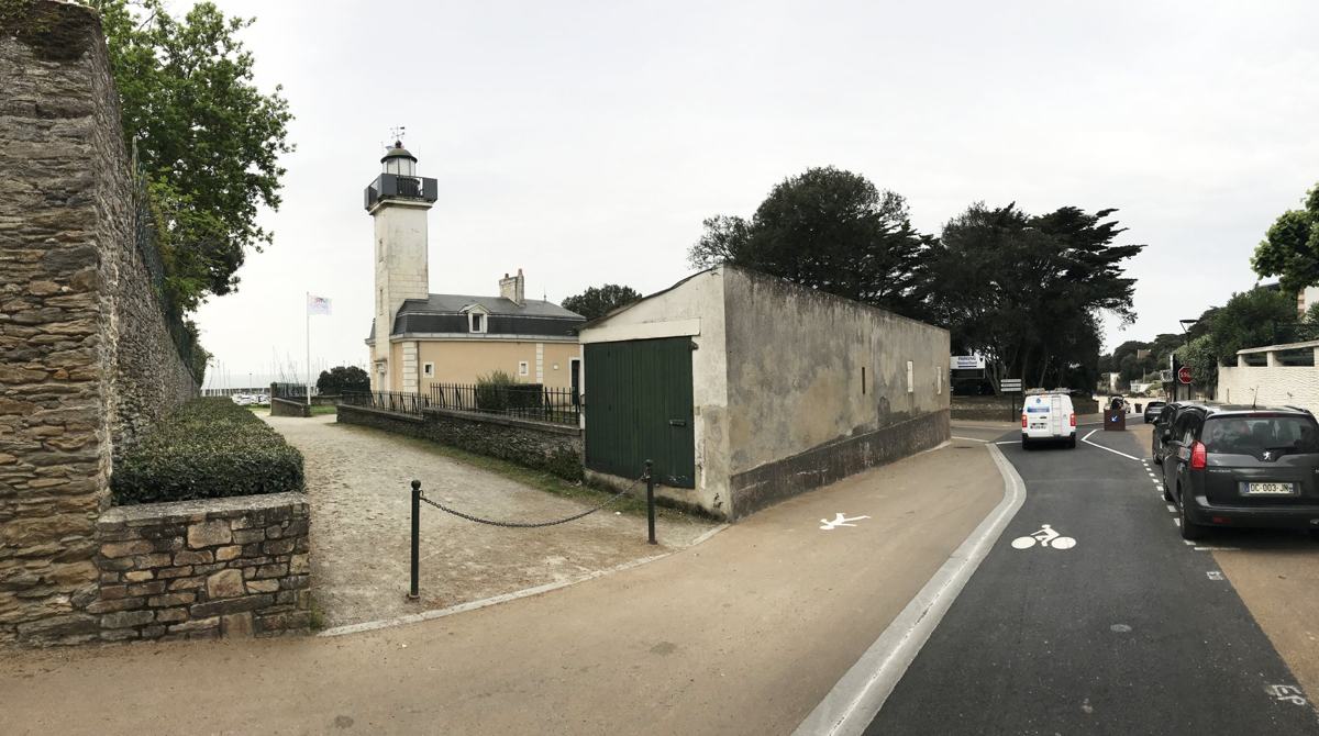 Vue du phare depuis le boulevard de la Noëveillard avant le projet